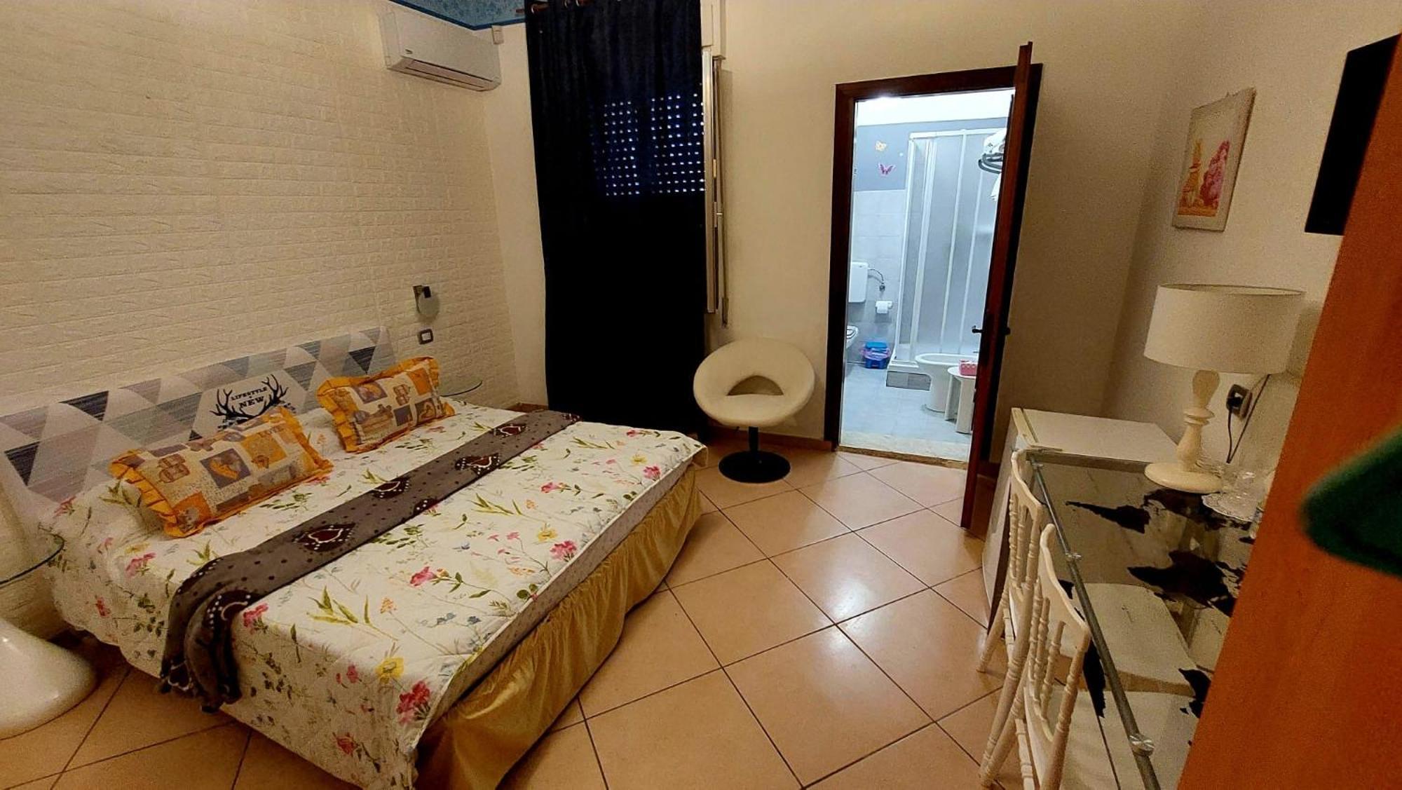 อิล มีรโต้อีลาโรซ่า Bed & Breakfast อาเรเนลลา ภายนอก รูปภาพ