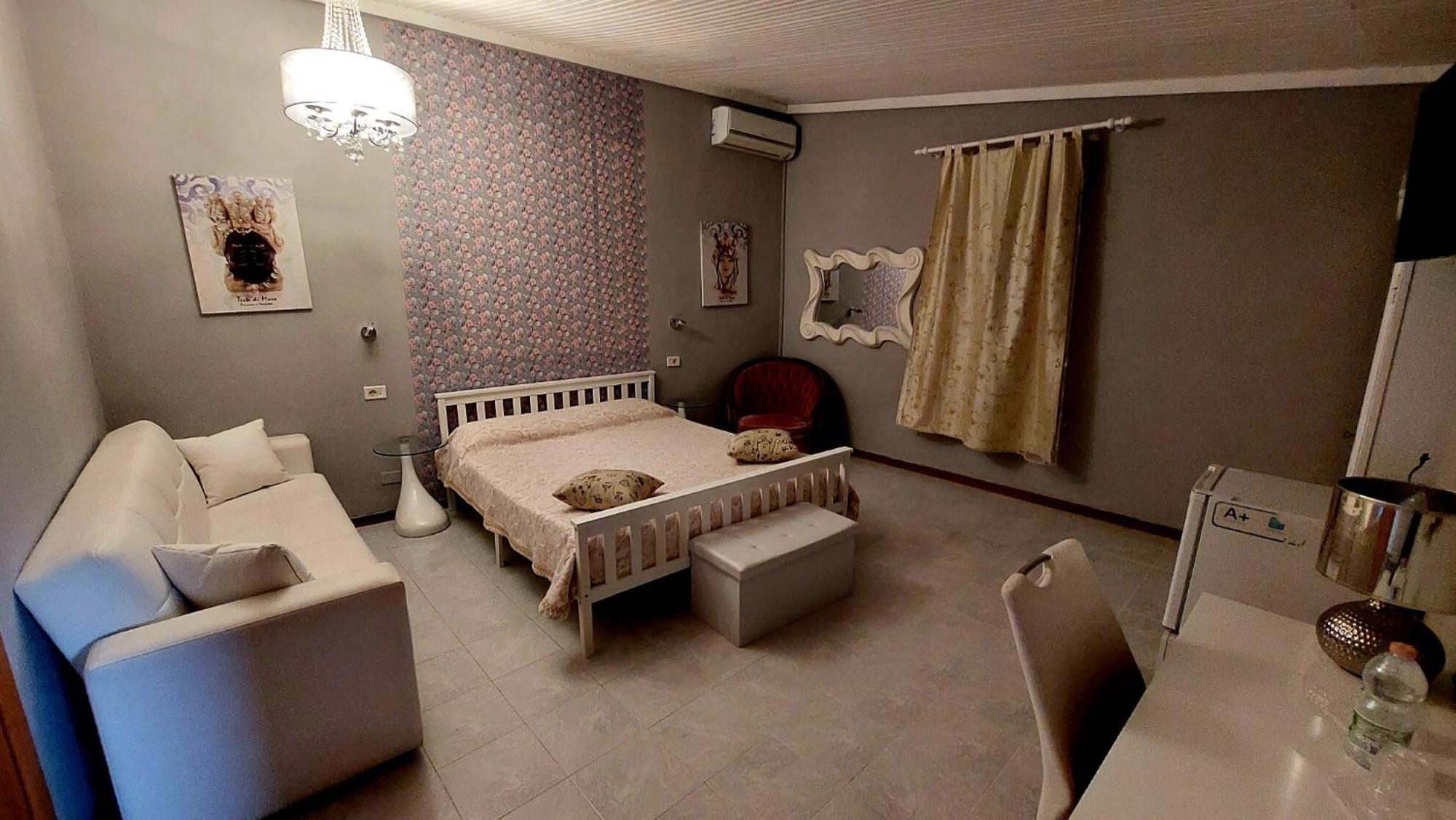 อิล มีรโต้อีลาโรซ่า Bed & Breakfast อาเรเนลลา ภายนอก รูปภาพ