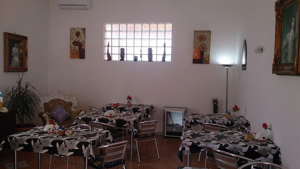 อิล มีรโต้อีลาโรซ่า Bed & Breakfast อาเรเนลลา ภายนอก รูปภาพ