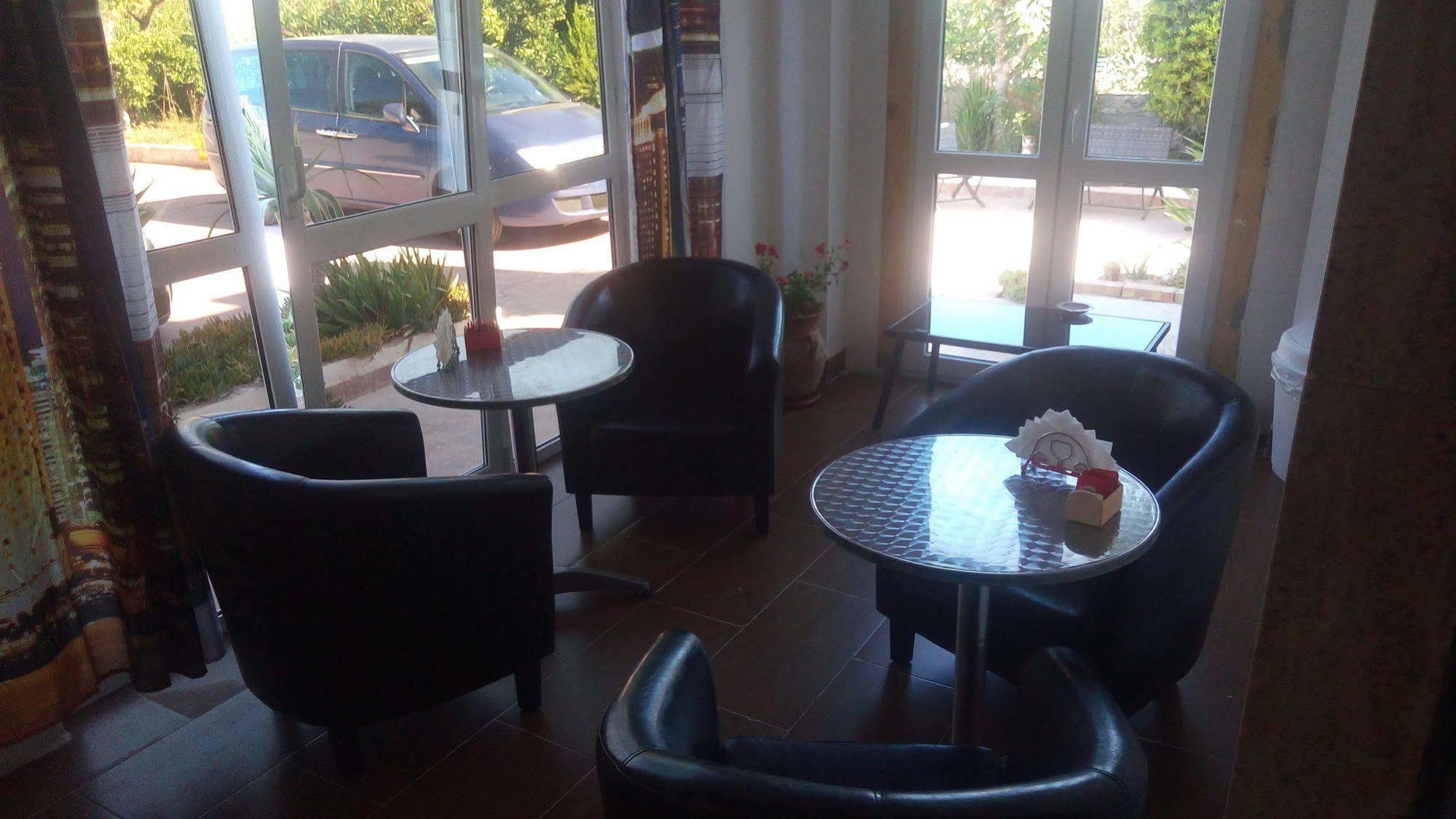 อิล มีรโต้อีลาโรซ่า Bed & Breakfast อาเรเนลลา ภายนอก รูปภาพ